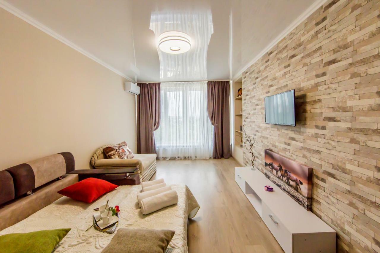 Апартаменты The Best Rest In This Stylish, Cozy Apartament. Киев Экстерьер фото